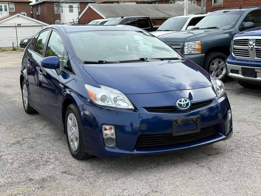 Used 2010 Toyota Prius FWD image 1