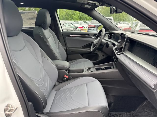 New 2026 Volkswagen Tiguan SE R-Line AWD/4WD image 10