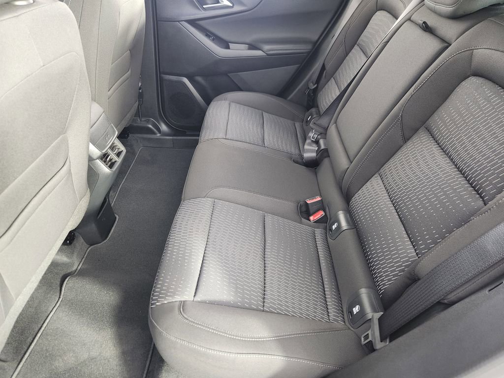 New 2026 Chevrolet Equinox LT w/ Safety and Technology Package FWD image 33