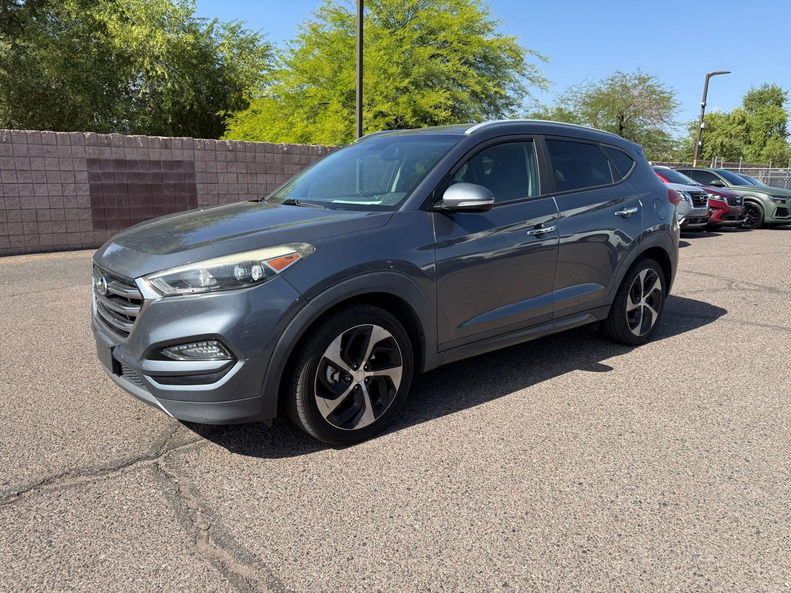 Used 2016 Hyundai Tucson Limited FWD image 1