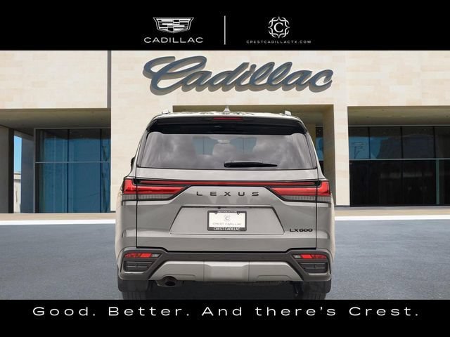 Used 2025 Lexus LX 600 4WD w/ Appearance Package image 4