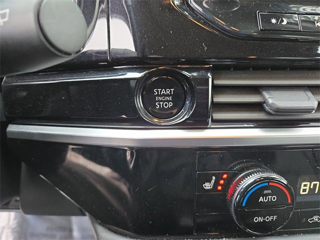 Certified 2025 Nissan Pathfinder SL image 20