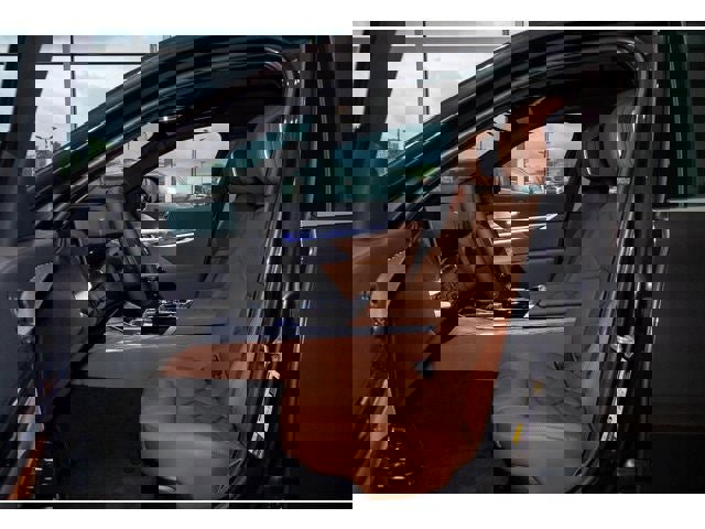 Used 2025 BMW i7 eDrive50 w/ Premium Package image 62