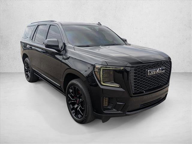 Used 2023 GMC Yukon Denali w/ Advanced Technology Package image 3