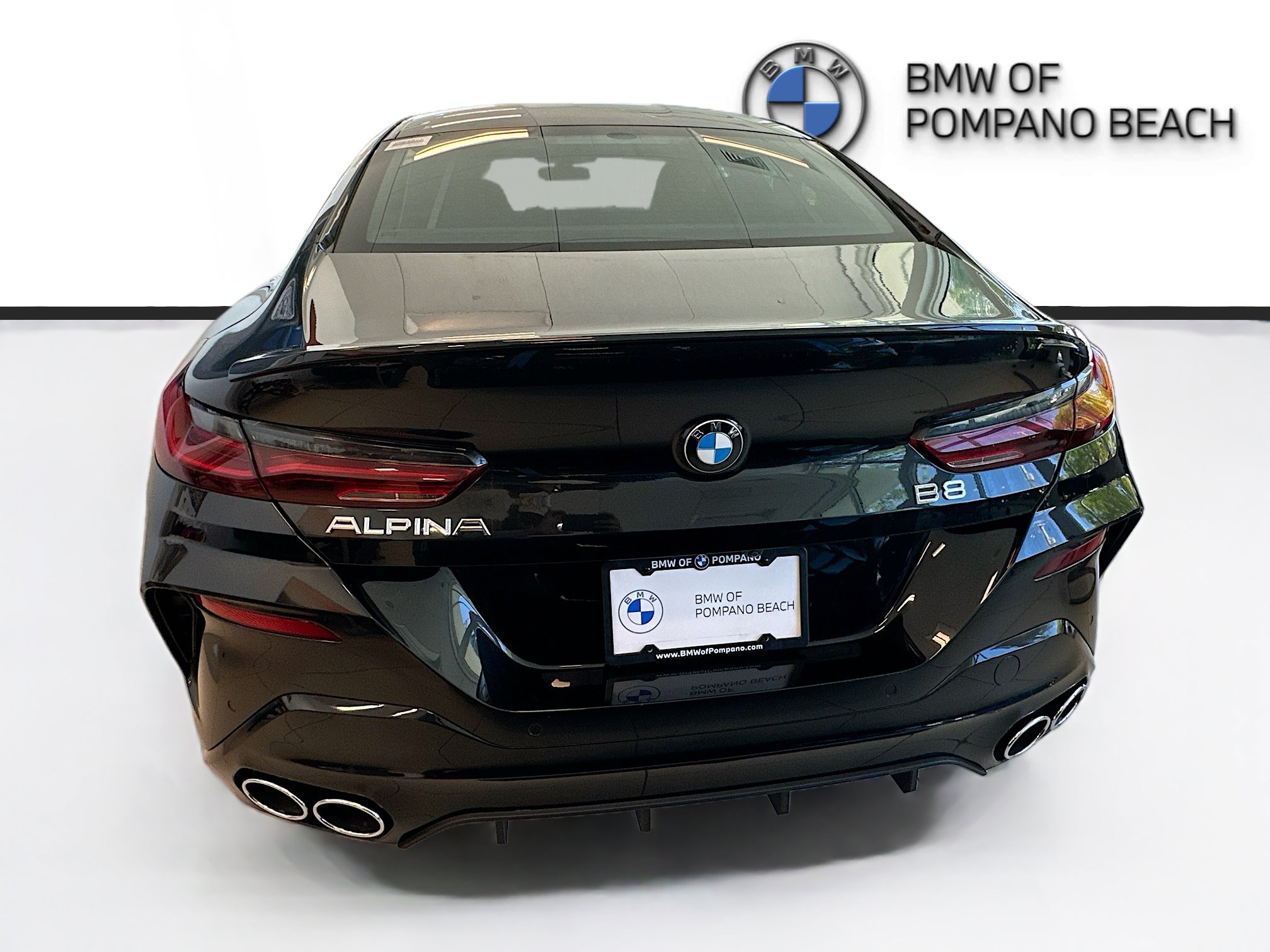Used 2023 BMW ALPINA B8 xDrive Gran Coupe AWD/4WD image 5