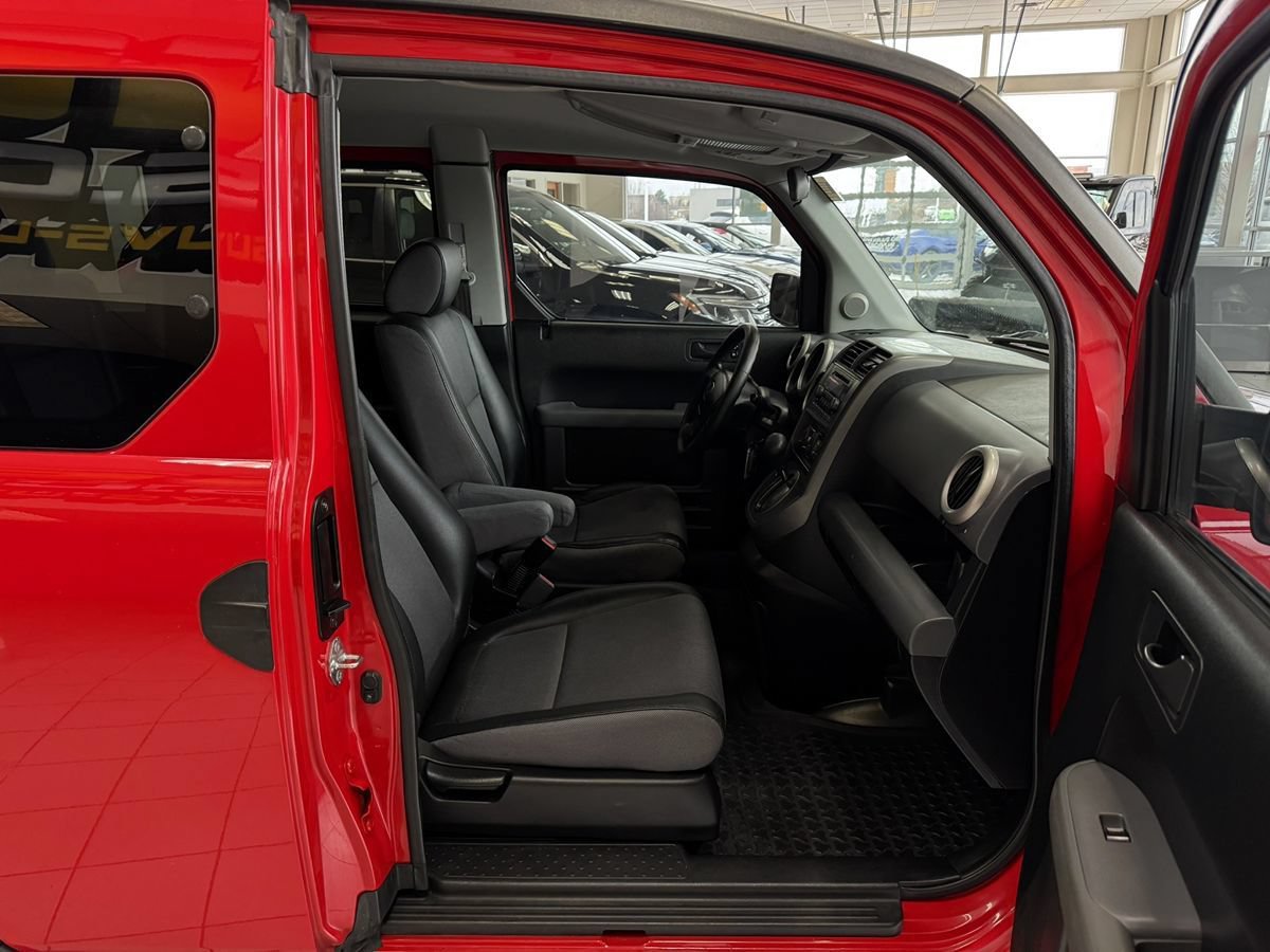 Used 2005 Honda Element EX image 14