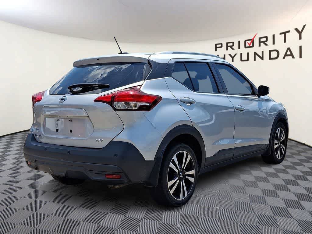 Used 2020 Nissan Kicks SV FWD image 4