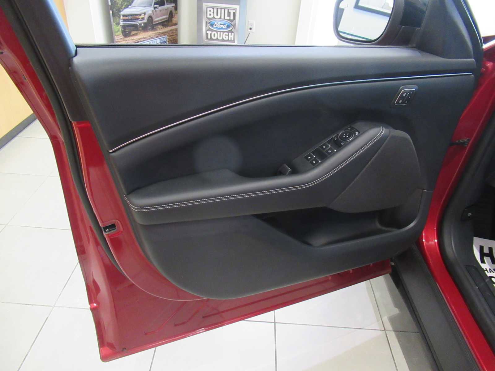Used 2024 Ford Mustang Mach-E Select w/ Comfort Package Lite image 15