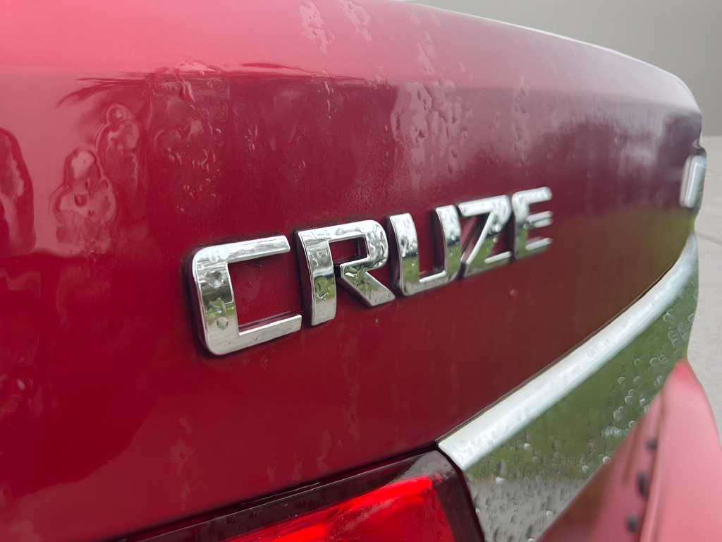 Used 2014 Chevrolet Cruze LT FWD image 29