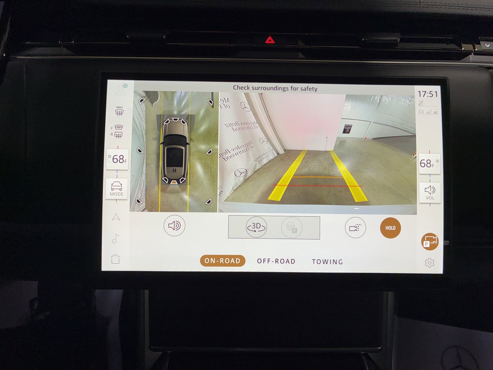 Used 2025 Land Rover Range Rover SE image 25