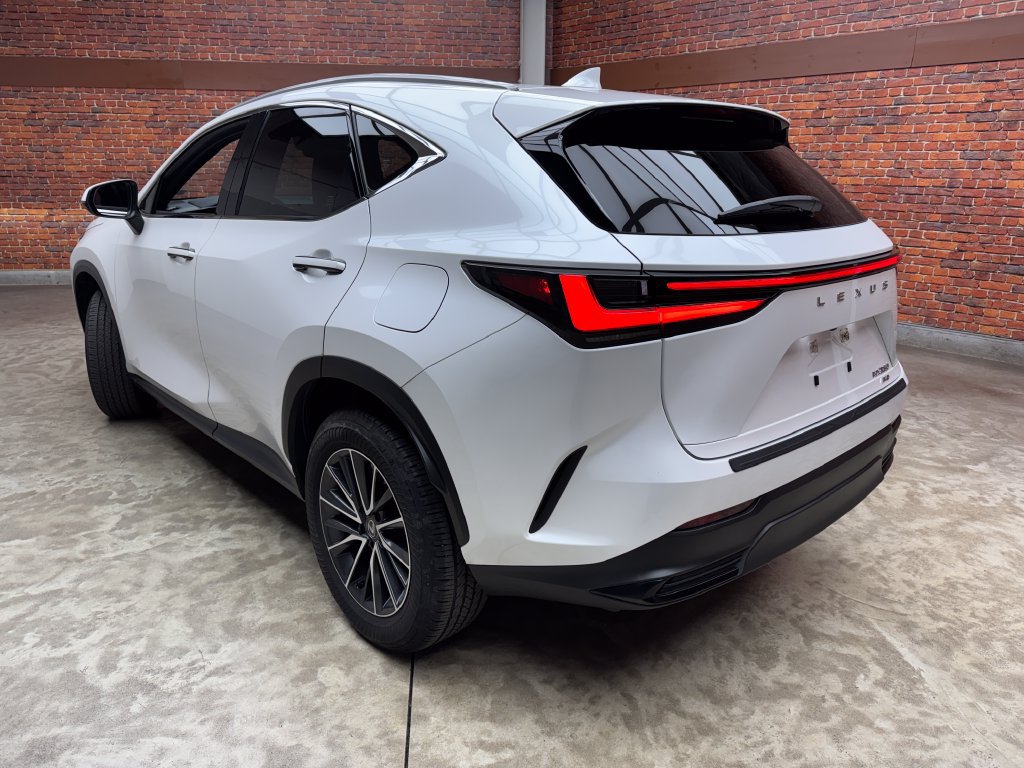 Used 2024 Lexus NX 350 AWD w/ Cold Area Package image 3