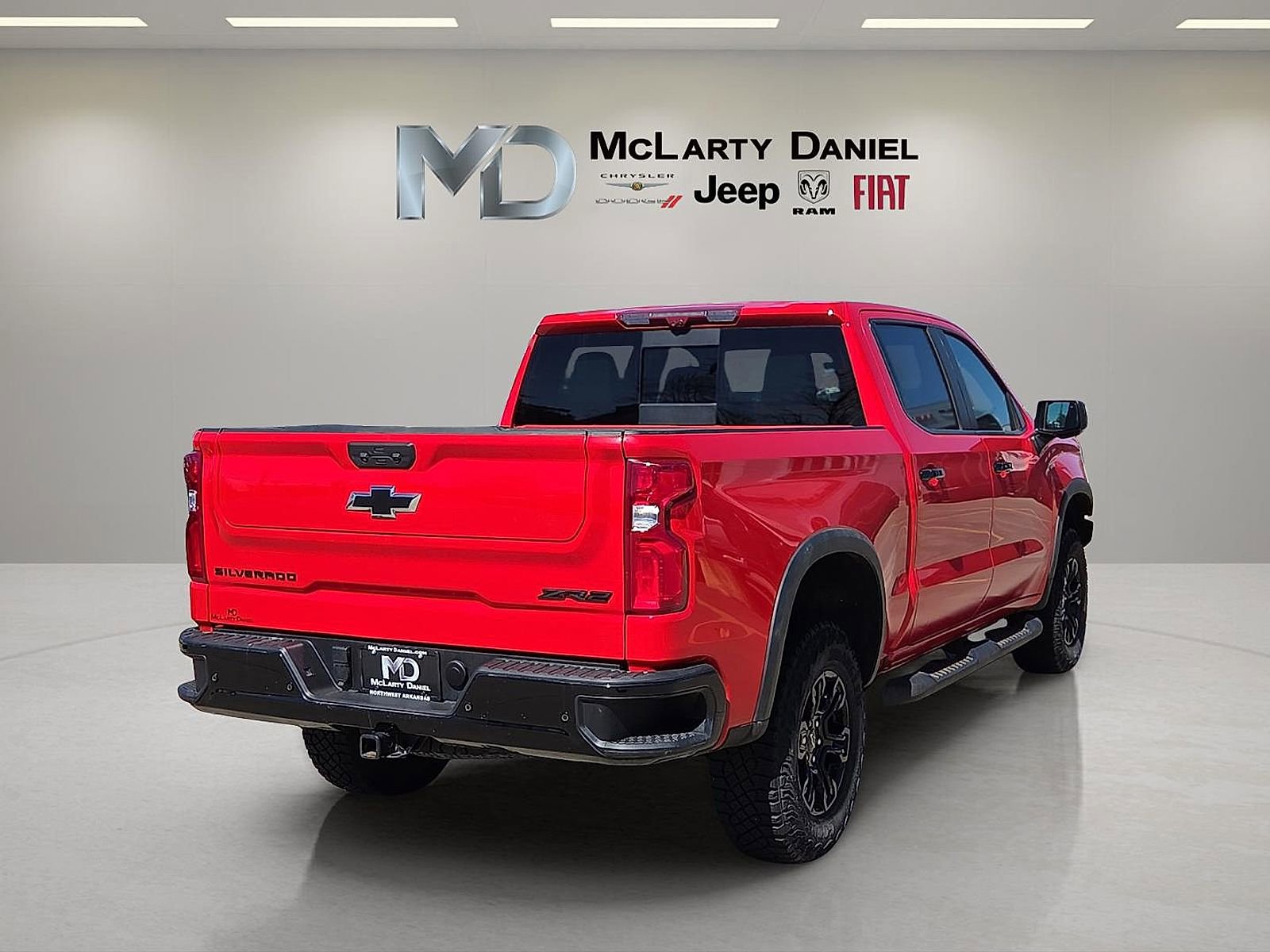 Used 2024 Chevrolet Silverado 1500 ZR2 w/ Technology Package AWD/4WD image 5