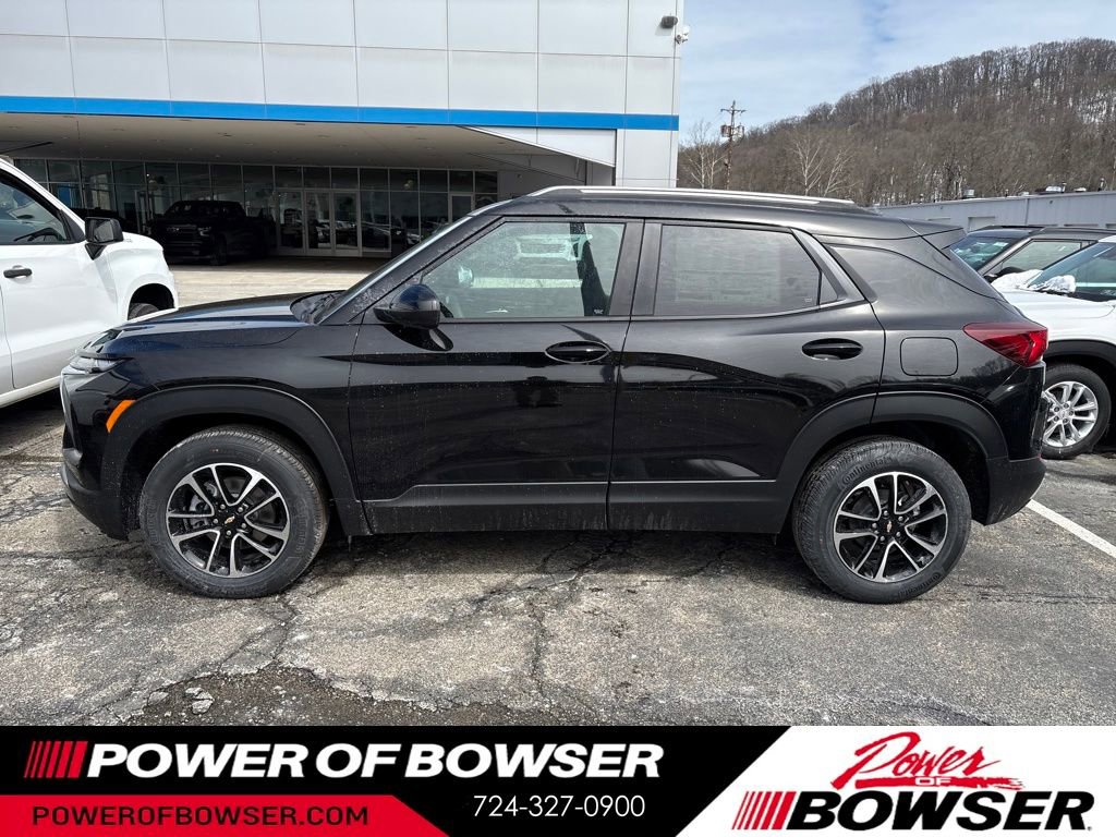 New 2026 Chevrolet TrailBlazer LT AWD/4WD image 2