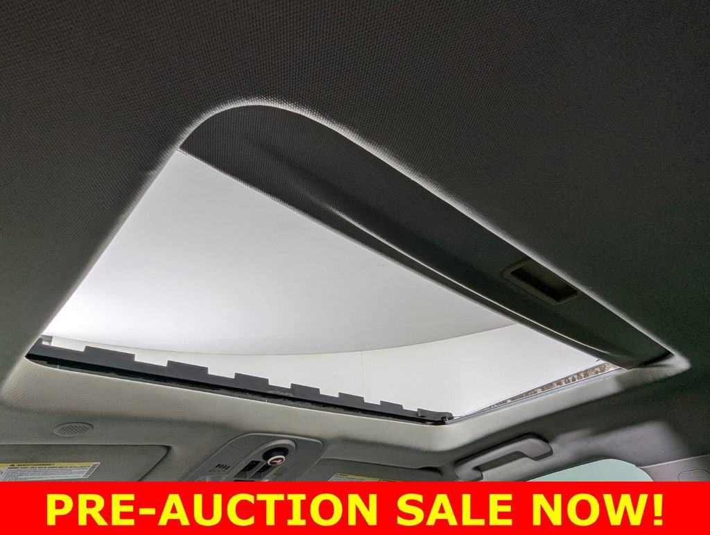 Used 2012 GMC Terrain SLT FWD image 23