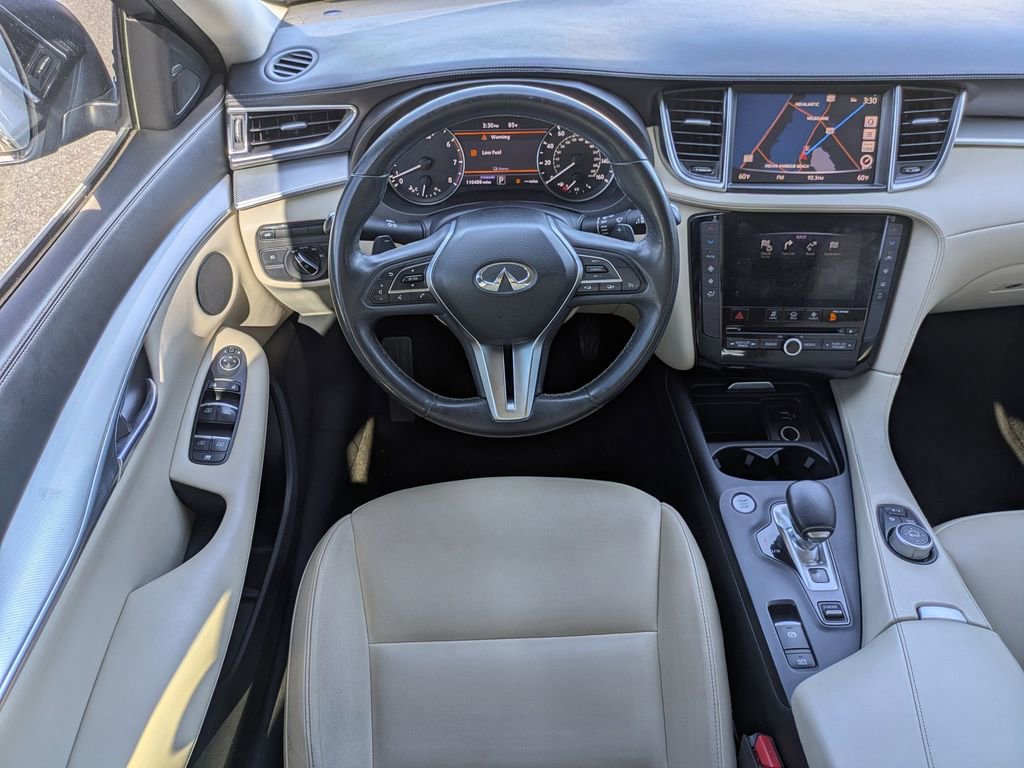 Used 2019 INFINITI QX50 Luxe w/ Navigation Package image 16