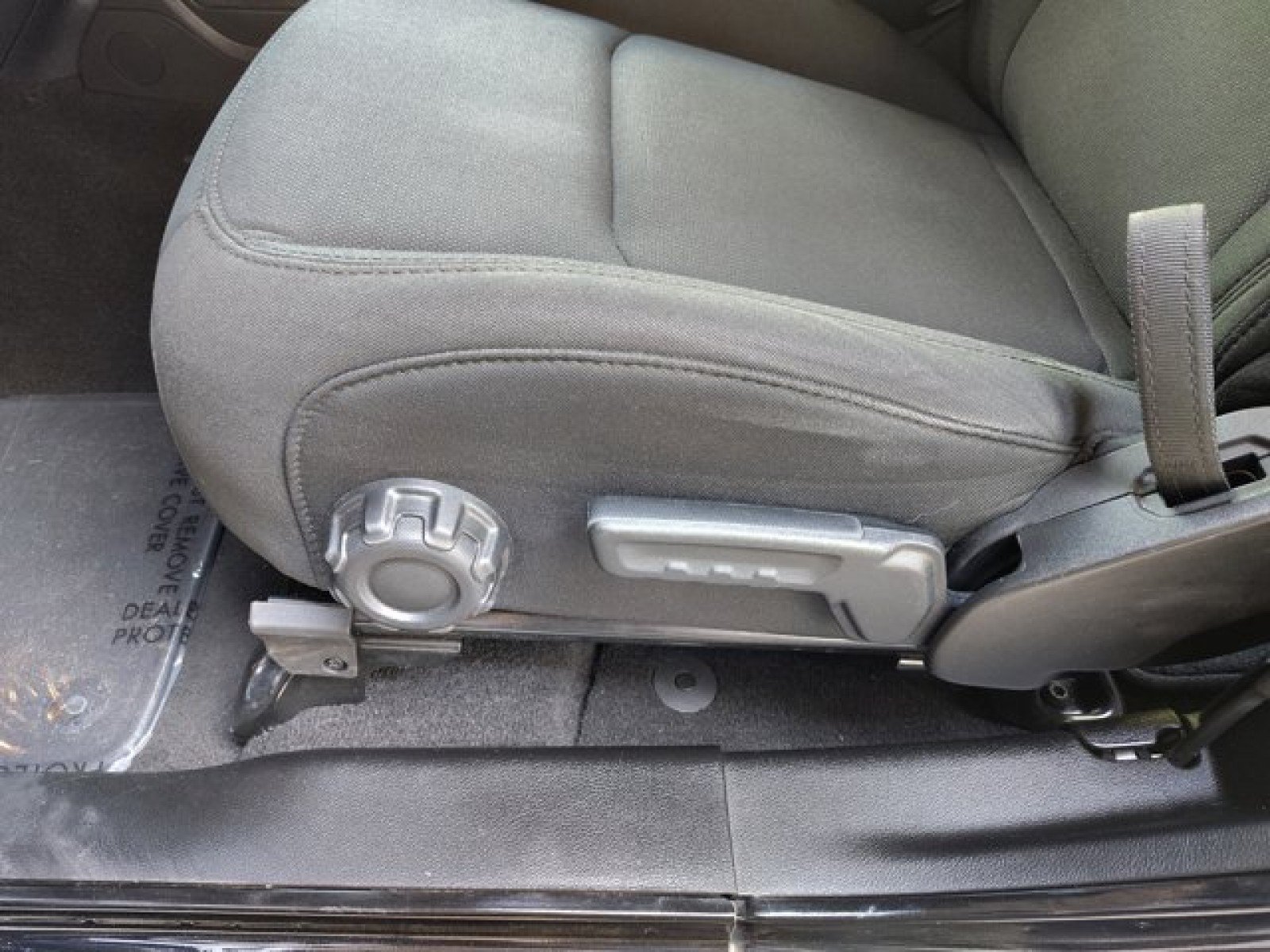 Used 2021 Jeep Wrangler Sport AWD/4WD image 11