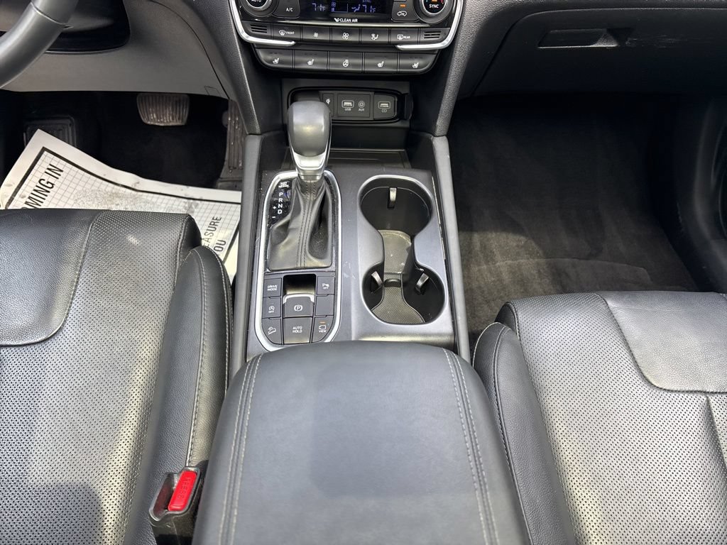 Used 2020 Hyundai Santa Fe Limited AWD/4WD image 29