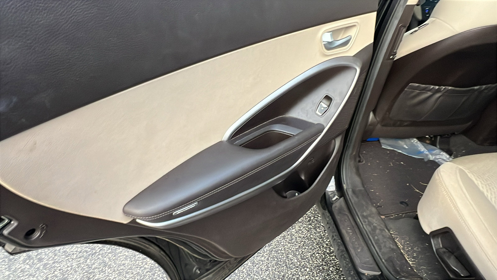 Used 2015 Hyundai Santa Fe Sport w/ Option Group 02 image 22