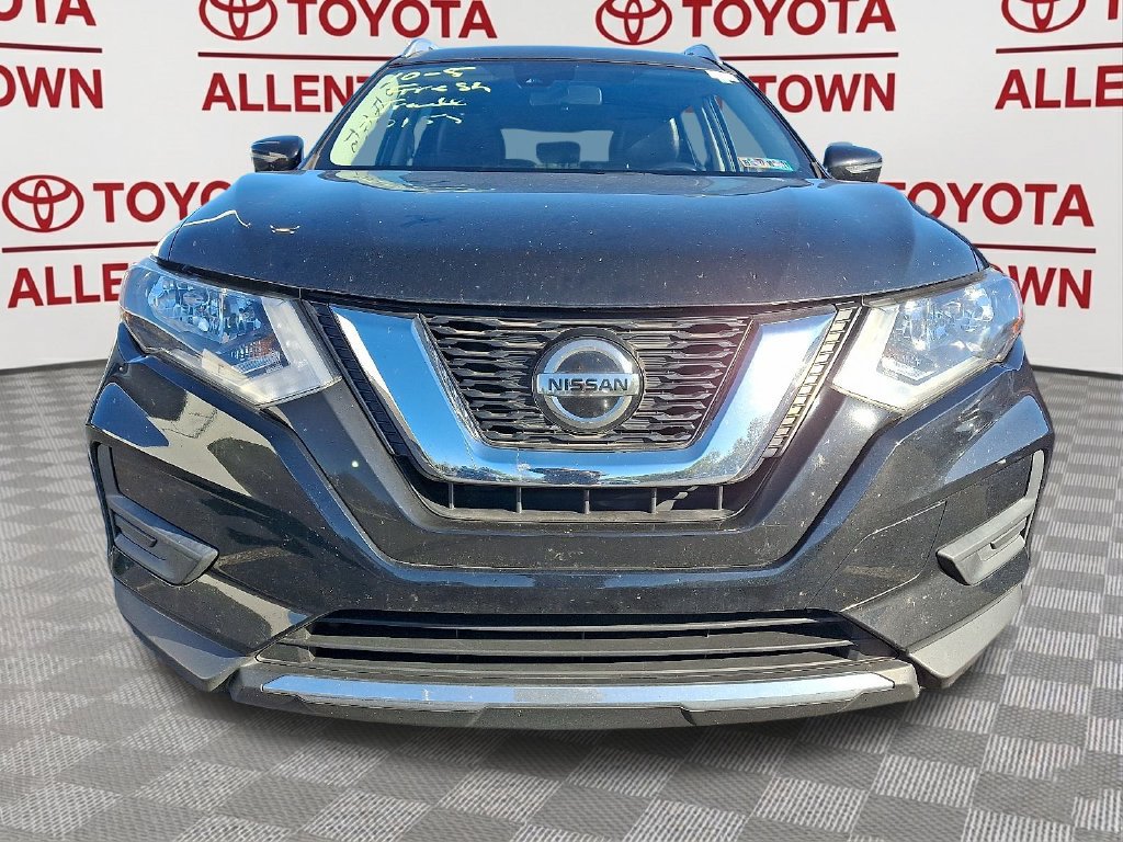 Used 2019 Nissan Rogue SV AWD/4WD image 2