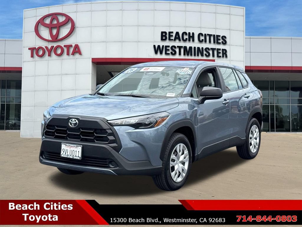 Certified 2026 Toyota Corolla Cross L FWD image 6