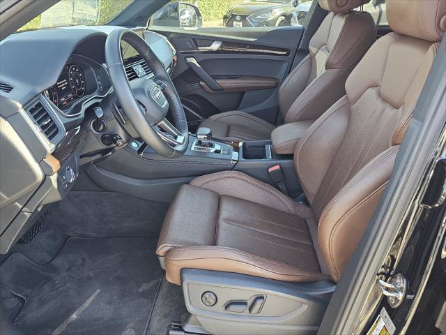 Used 2019 Audi Q5 2.0T Premium Plus w/ Premium Plus Package image 2