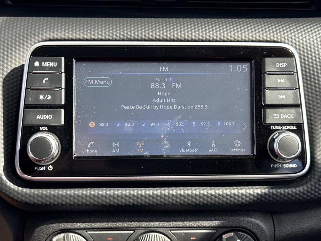 Certified 2025 Nissan Kicks Play S image 20