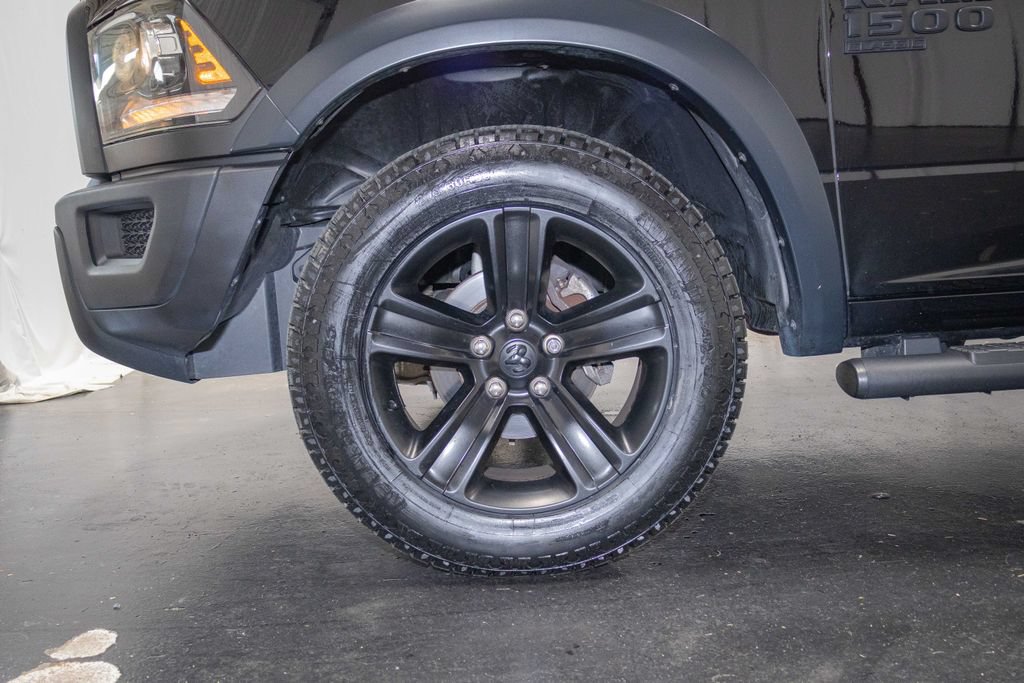 Used 2022 RAM 1500 Classic Warlock w/ Electronics Group AWD/4WD image 11