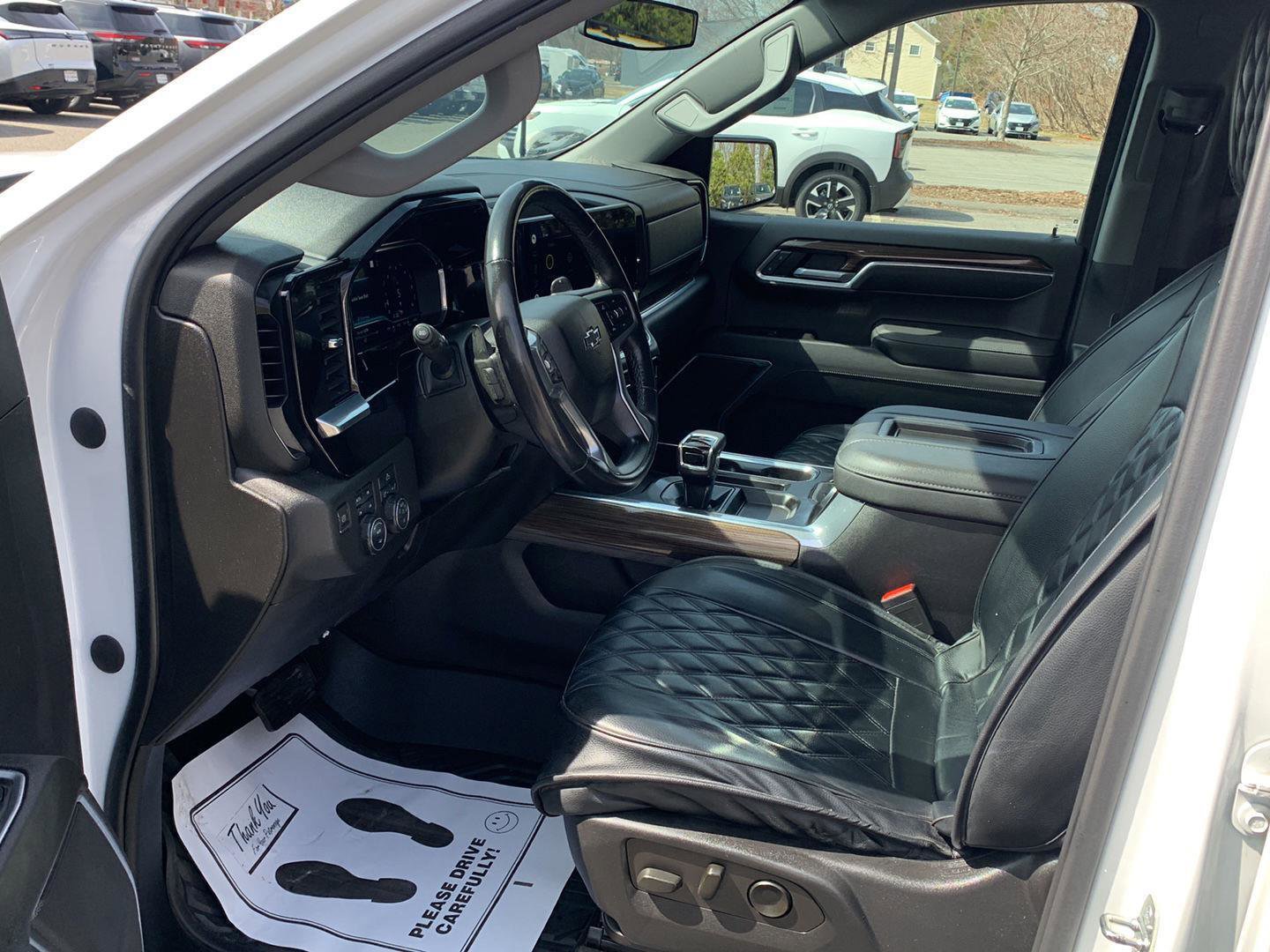 Used 2022 Chevrolet Silverado 1500 RST image 18