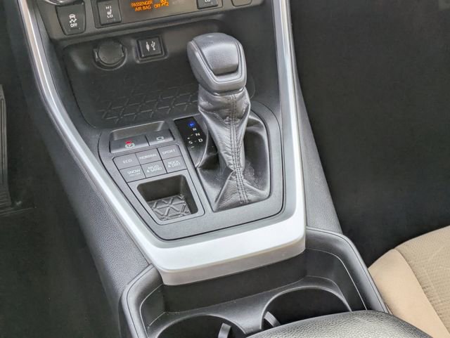 Used 2019 Toyota RAV4 XLE image 14