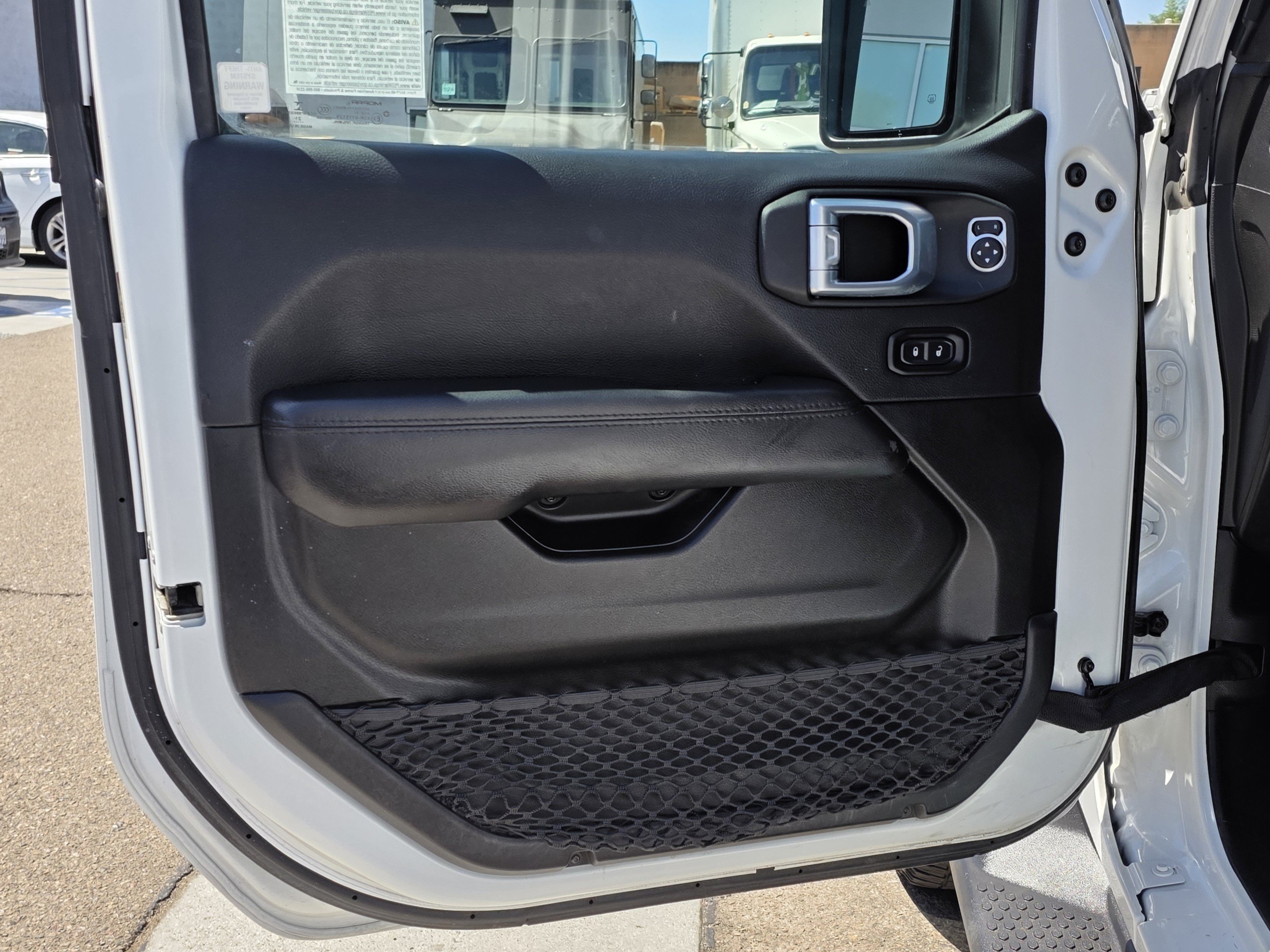 Certified 2021 Jeep Wrangler Unlimited Sahara AWD/4WD image 11