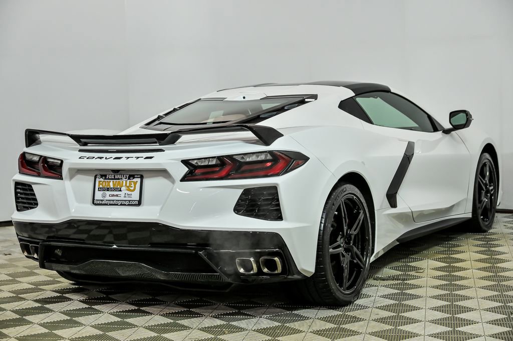 Used 2021 Chevrolet Corvette Stingray Premium Cpe w/ Z51 Performance Package image 7