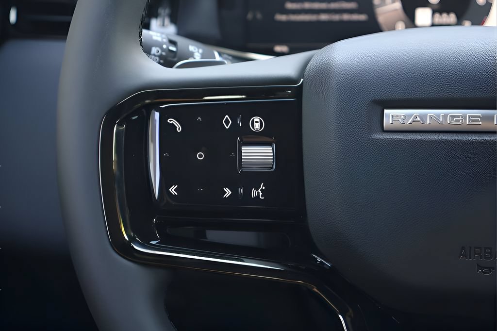 New 2026 Land Rover Range Rover Evoque Dynamic SE AWD/4WD image 20