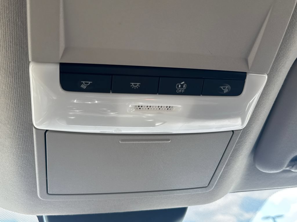 Used 2021 Nissan Sentra SR w/ Trunk Package FWD image 29