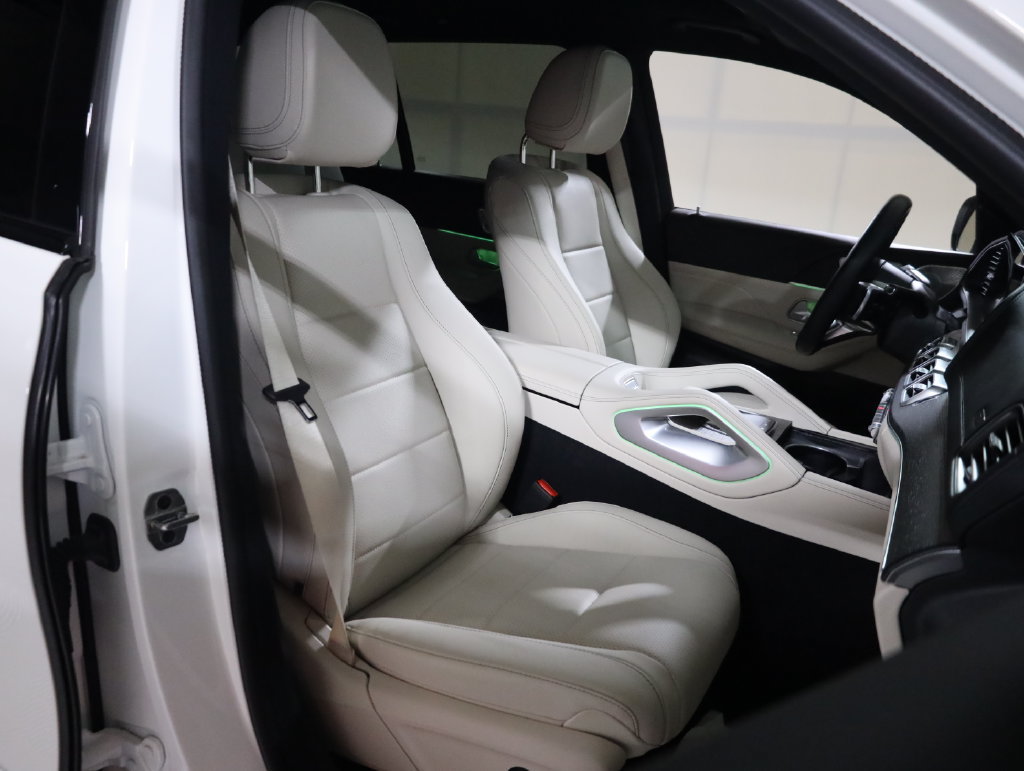 Used 2025 Mercedes-Benz GLS 450 4MATIC w/ AMG Line Exterior image 70