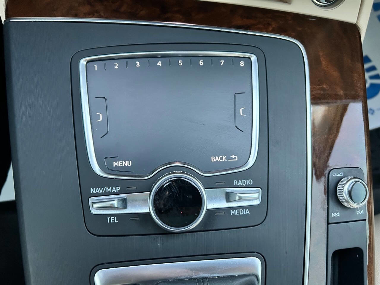 Used 2018 Audi Q5 2.0T Premium Plus image 24