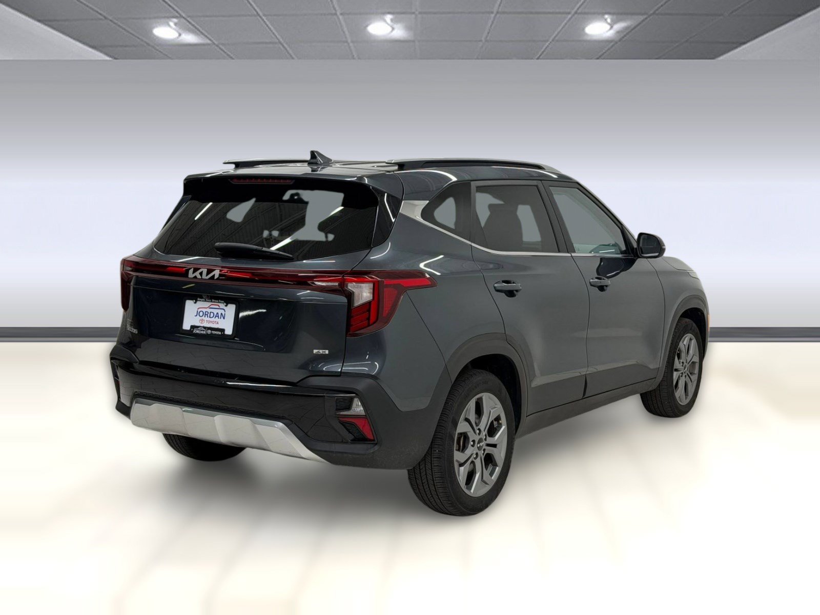 Used 2024 Kia Seltos S AWD/4WD image 7