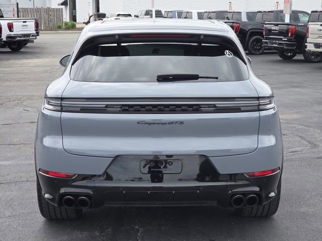 Used 2025 Porsche Cayenne GTS AWD/4WD image 22