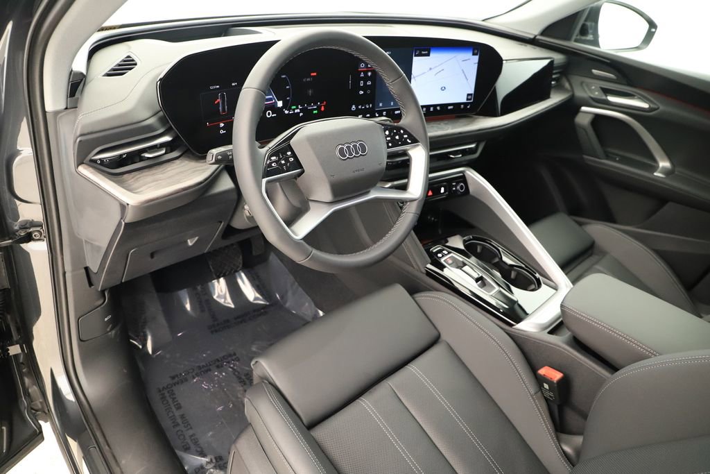 New 2025 Audi Q5 Premium Plus image 15