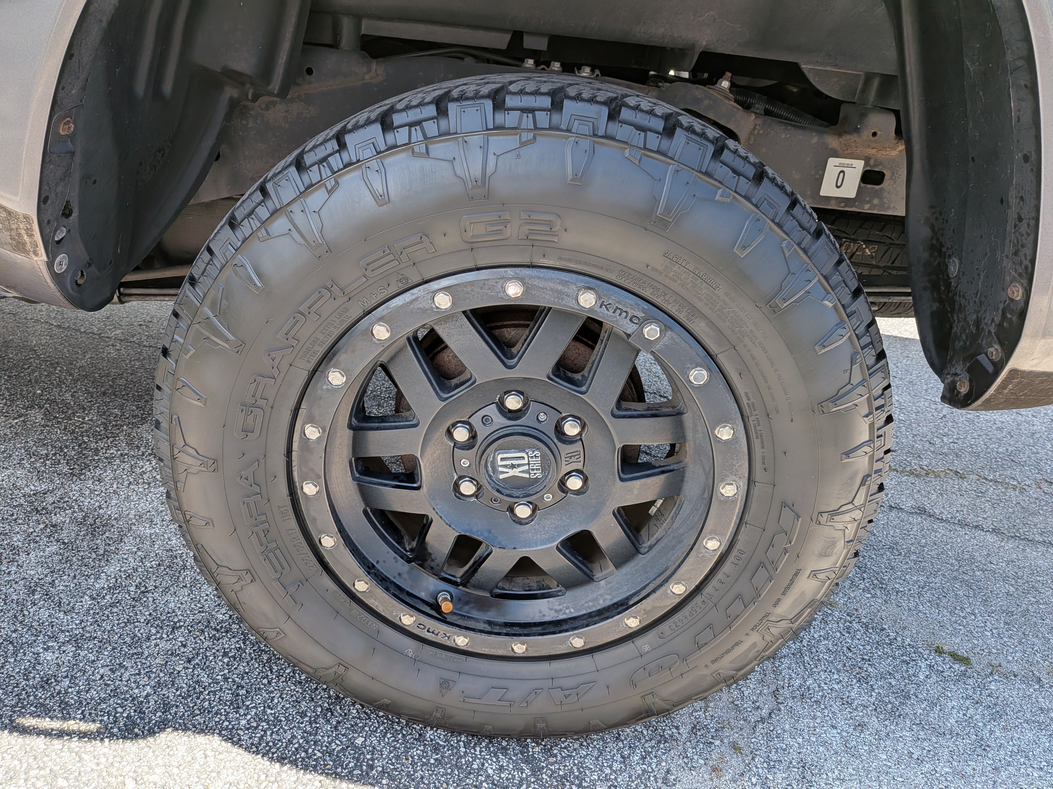 Used 2018 Toyota Tacoma SR5 RWD image 12