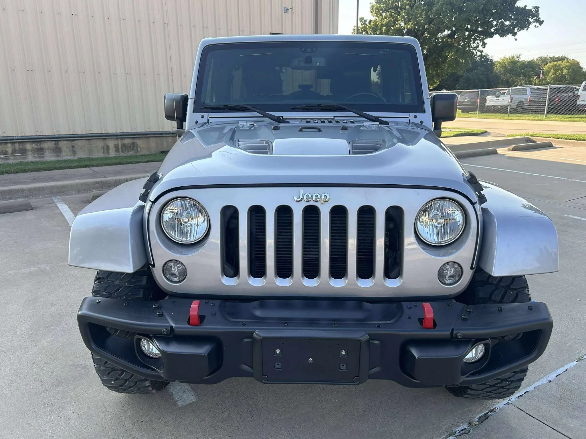 Used 2016 Jeep Wrangler Unlimited Rubicon AWD/4WD image 6
