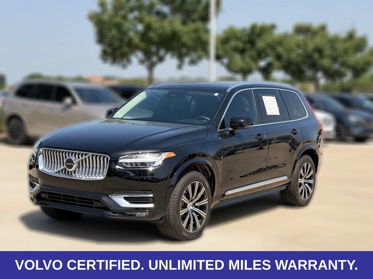 Certified 2025 Volvo XC90 B5 Core w/ Protection Package Premier AWD/4WD image 4