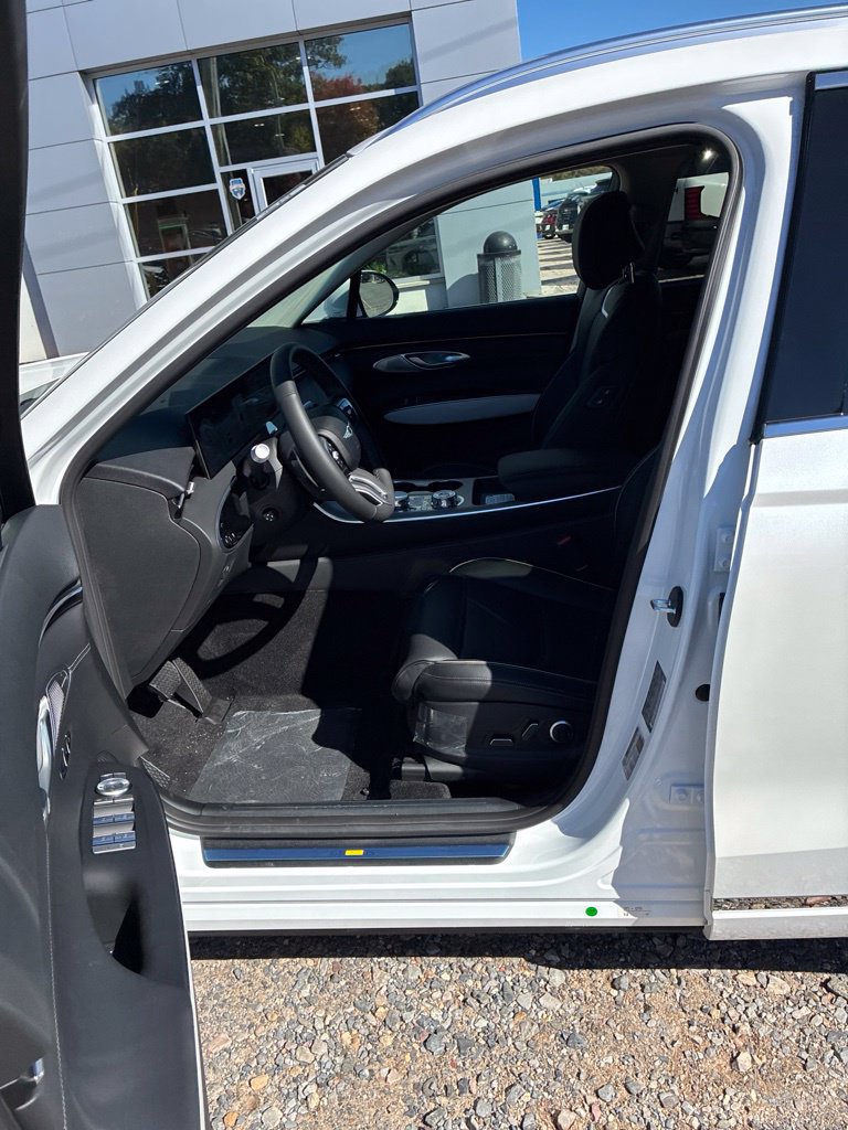 New 2027 Genesis GV70 2.5T Advanced AWD/4WD image 23