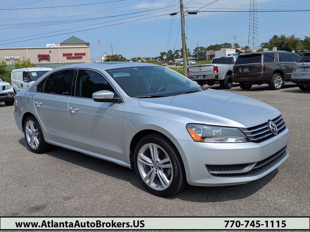 Used 2014 Volkswagen Passat 1.8T SE FWD image 1
