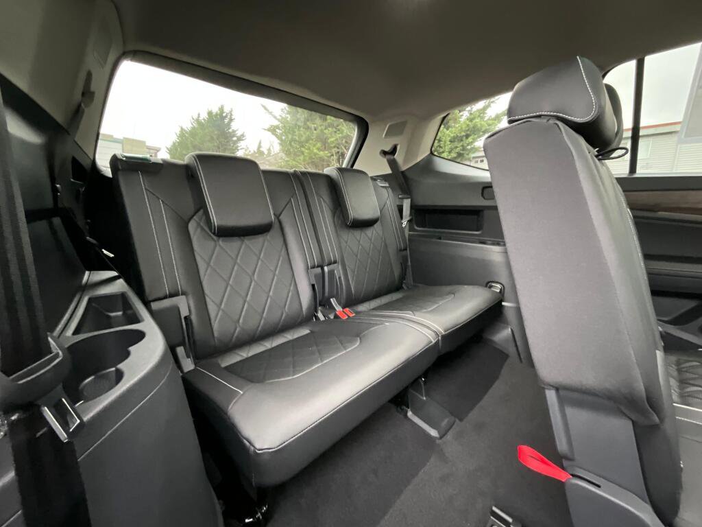 New 2026 Volkswagen Atlas SEL Premium R-Line image 17