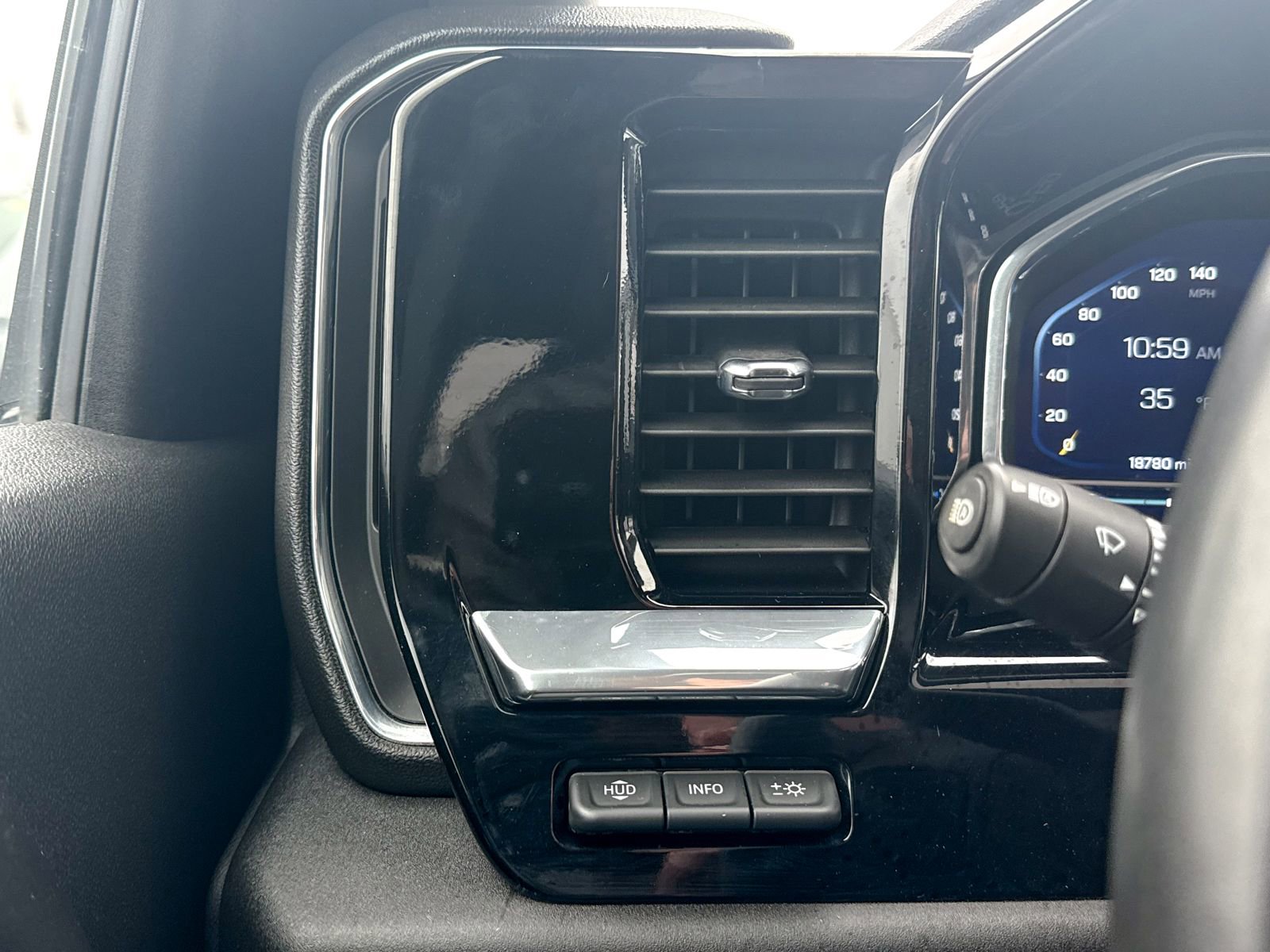 Used 2025 Chevrolet Silverado 2500 LTZ w/ Trail Boss Package image 38