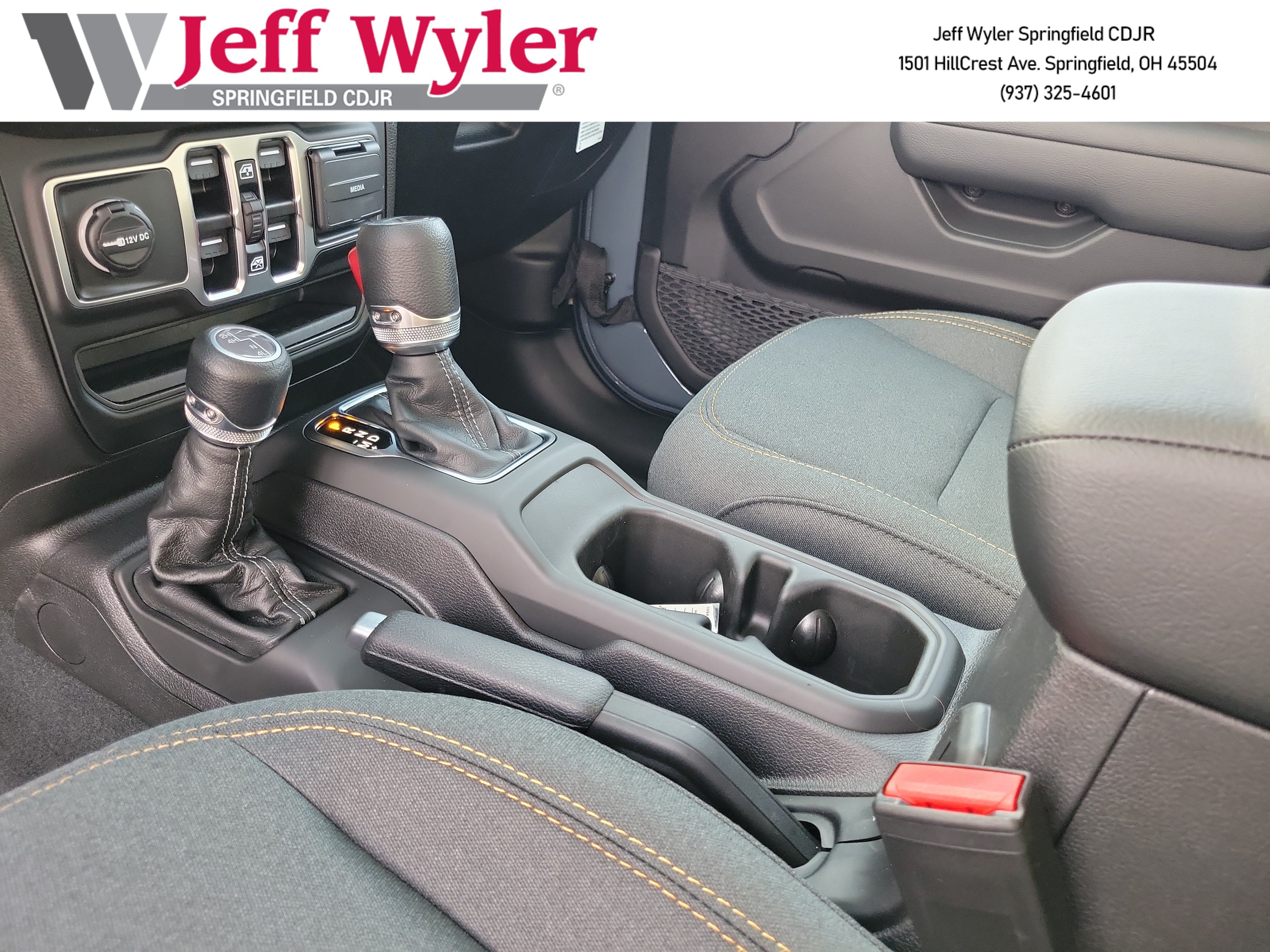 New 2026 Jeep Gladiator Sport AWD/4WD image 13
