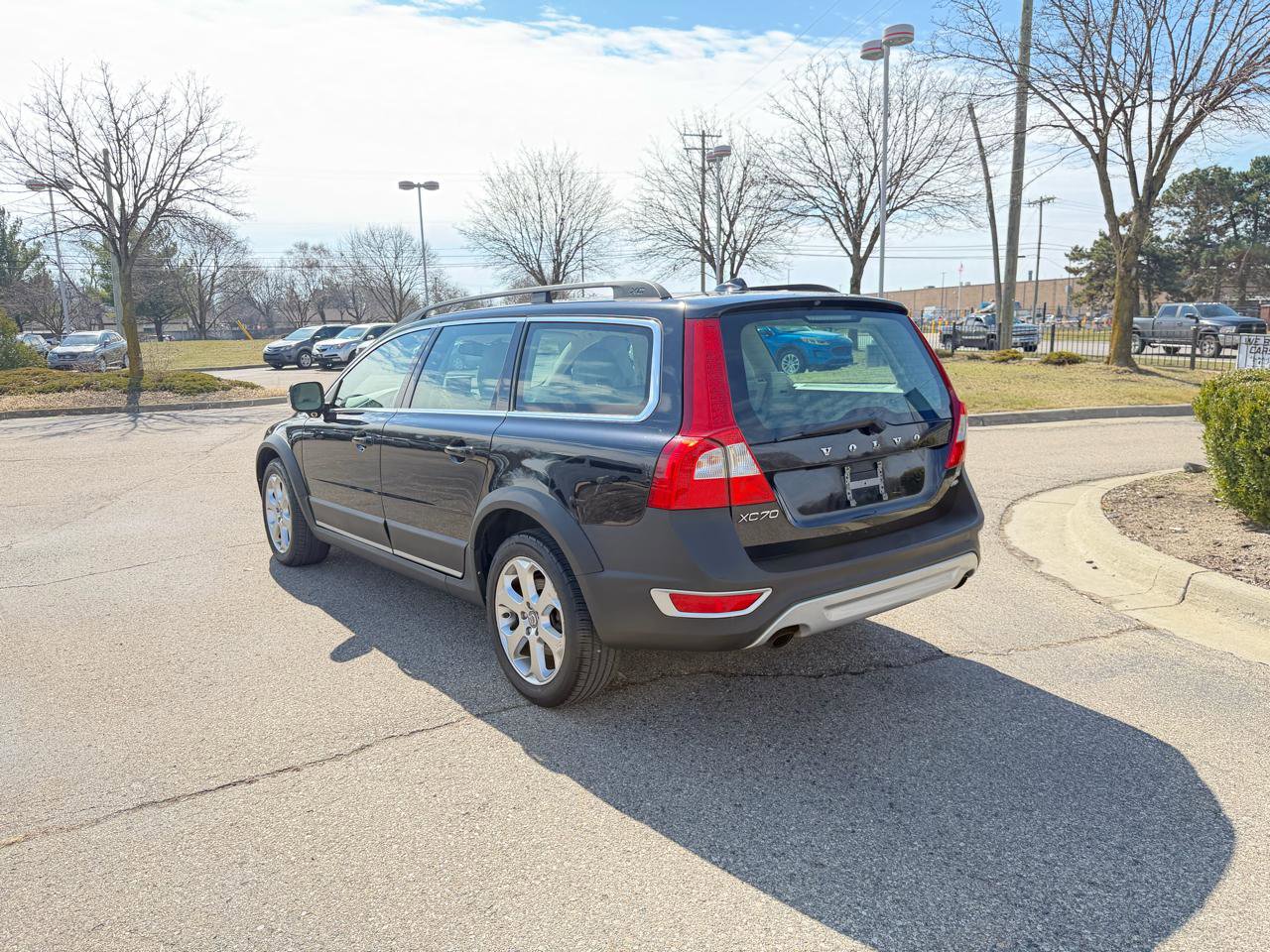 Used 2010 Volvo XC70 T6 image 7