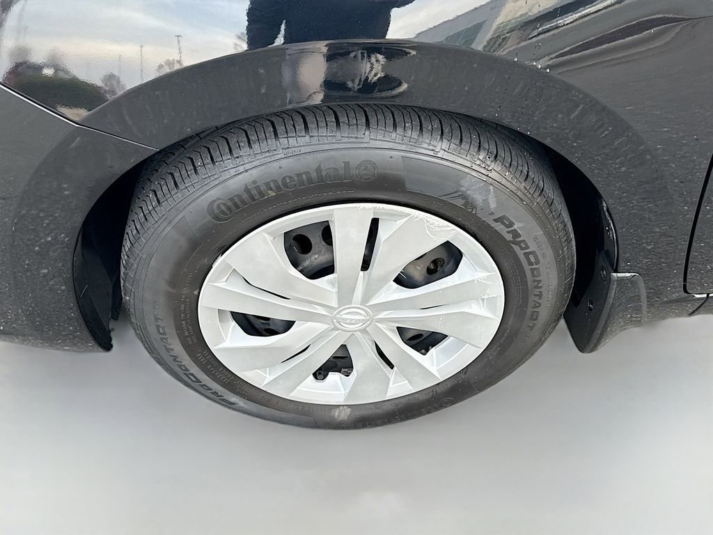 Used 2021 Nissan Versa S image 25