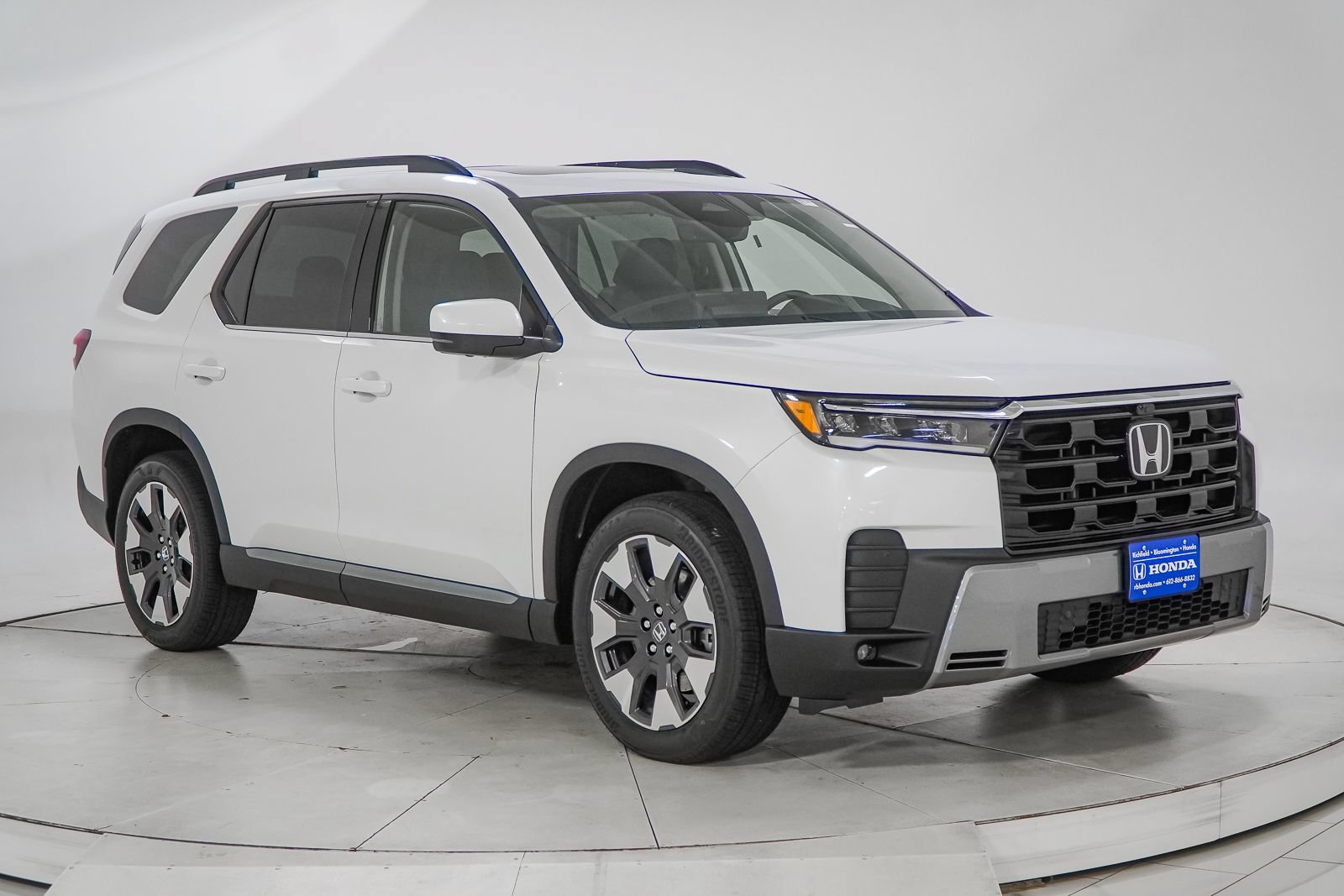 New 2026 Honda Pilot Touring image 15