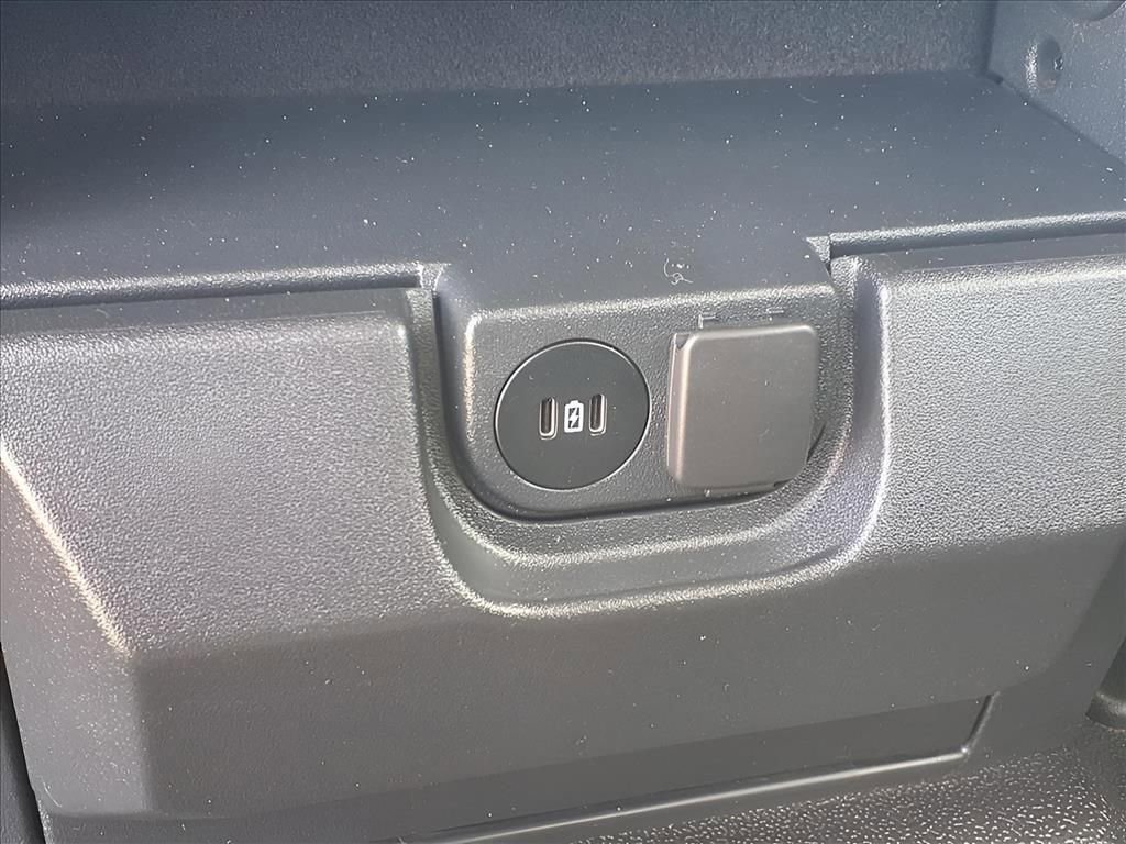 Used 2023 Ford F250 XLT w/ FX4 Off-Road Package image 32